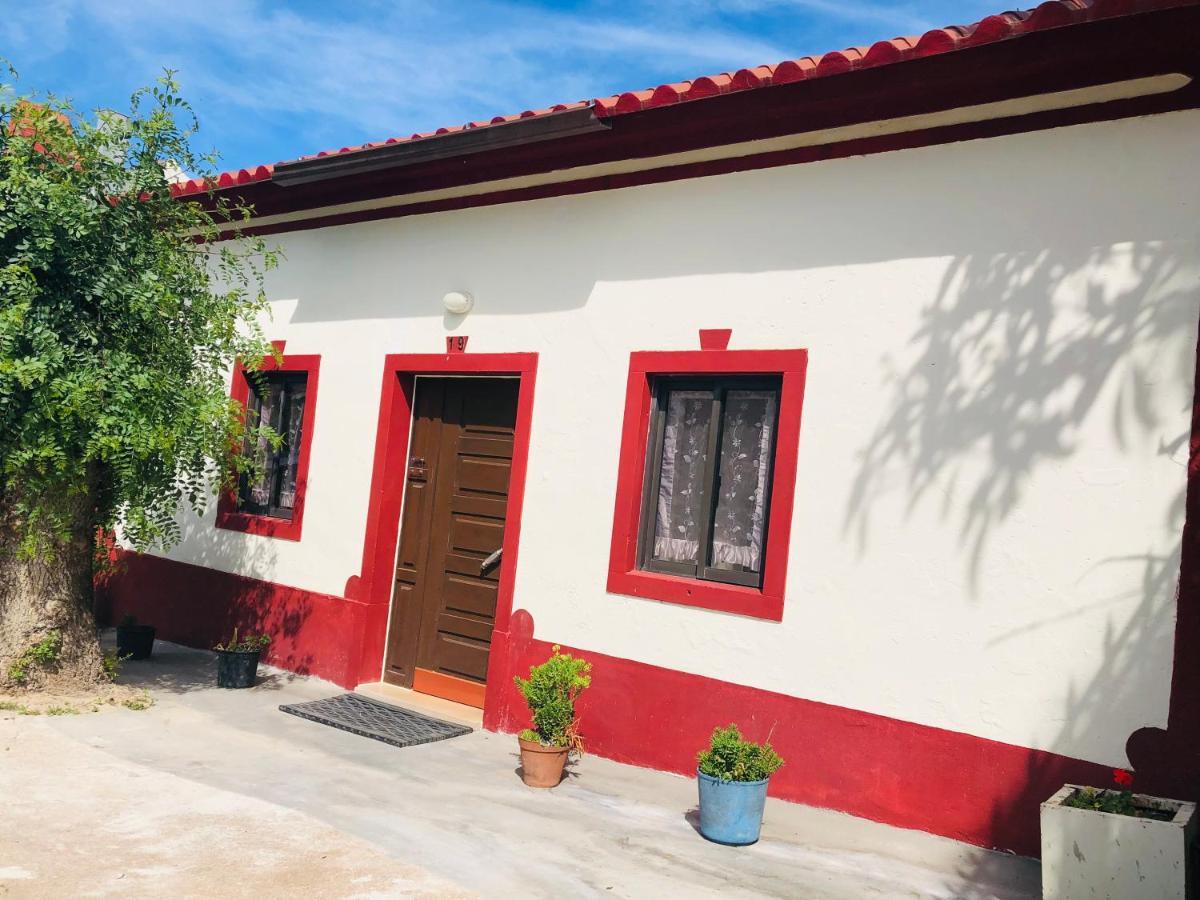 Mae Home Carril Caldas Da Rainha Extérieur photo